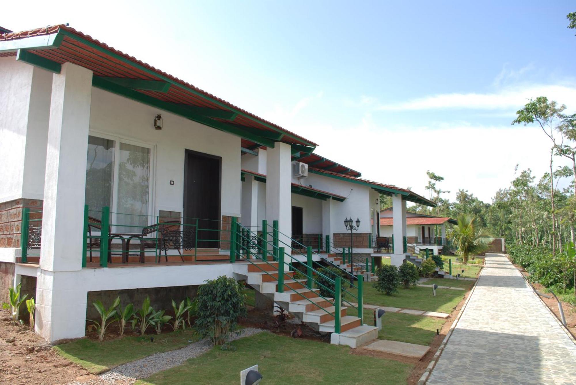 Eka Resort Hassan Esterno foto